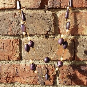 Casual Corner Vintage necklace with lilac and cream beads on silver-tone 17" L